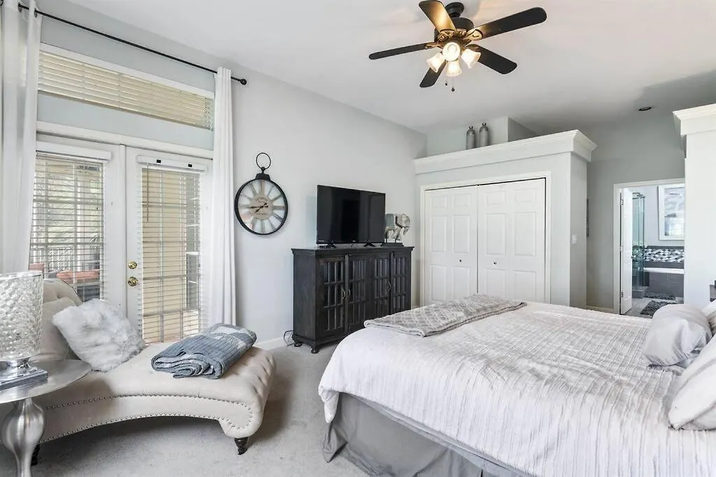4 Bedroom - 3 Ba Townhouse Walkable To Pool Destin Apartment