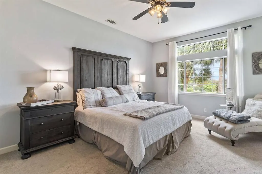Apartment 4 Bedroom - 3 Ba Townhouse Walkable To Pool Destin United States