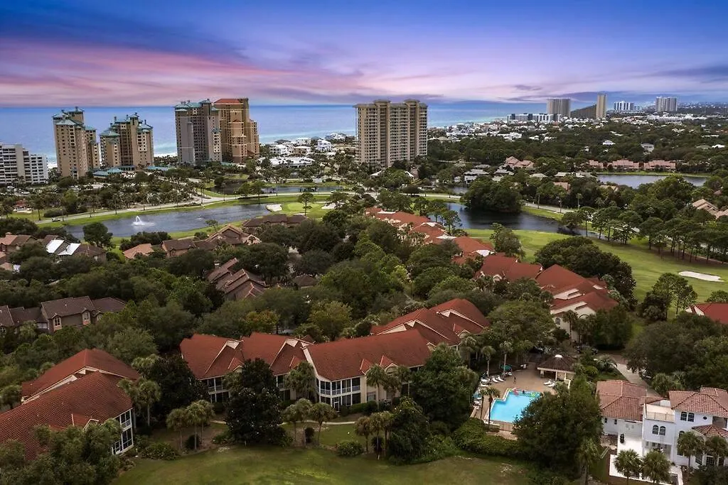 4 Bedroom - 3 Ba Townhouse Walkable To Pool Destin United States