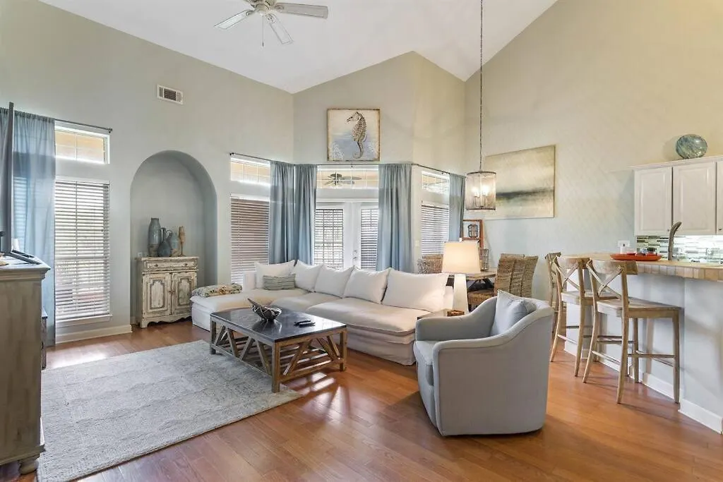 4 Bedroom - 3 Ba Townhouse Walkable To Pool Destin United States