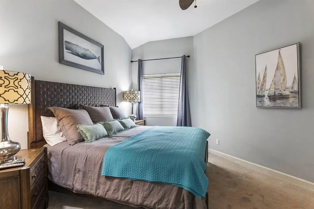 4 Bedroom - 3 Ba Townhouse Walkable To Pool Destin Apartment
